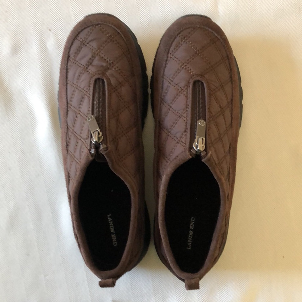 Lands End All Weather Zip Shoe Size 9 Expresso New, never worn